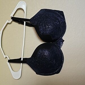 Victoria's secret very sexy push up bra 36DDD